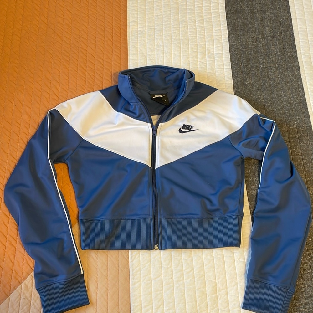 Nike crop track jacket